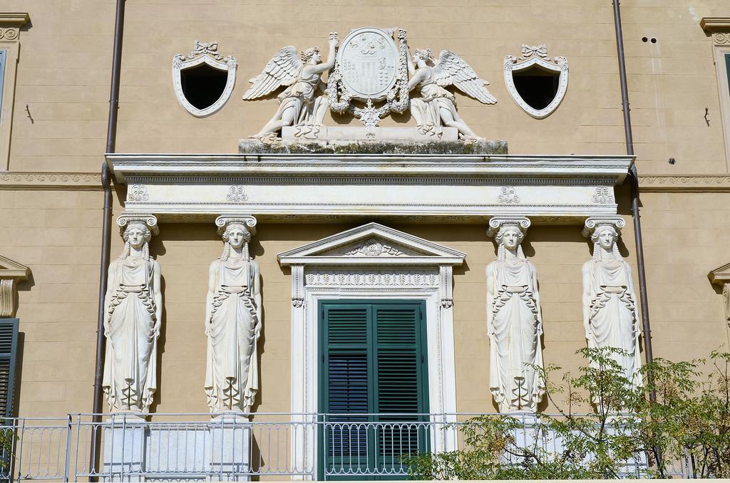 La Suite Del Principe Con Parcheggio Incluso Palermo Kültér fotó